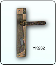 YK232