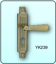 YK239