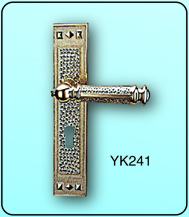 YK241