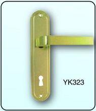 YK323